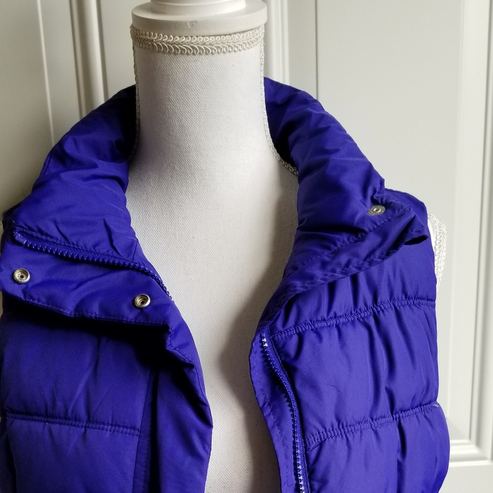 GAP puffy vest.